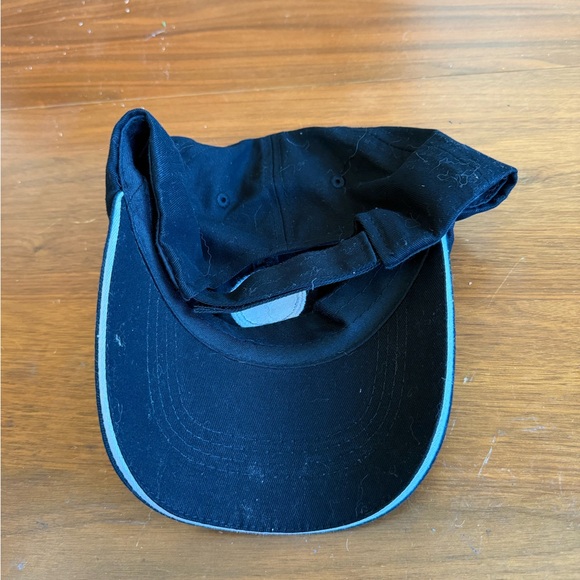 Mazda Driving Matters Hat - Picture 4 of 4